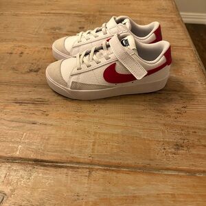 Nike Kids' Blazer Low 77 White and Red Sneakers